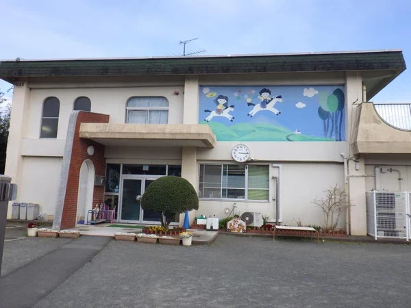 Exterior of Daini Nursery School in Fuji City
